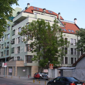 Жилищна сграда с 23 апартаменти, 2 търговски обекта, 11 гаражи на бул. Марица-ЮГ 50