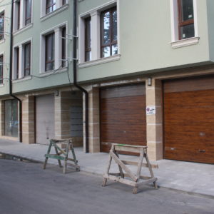 Жилищна кооперация на бул. „Марица Юг” 50, Пловдив - гаражи