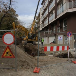 Изграждане на канализационни и водопроводни трасета, Демилекс